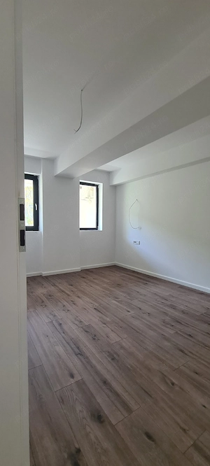 Ap. 2 camere decomandat, renovat, etaj 3 din 4, Centru - imagine 8