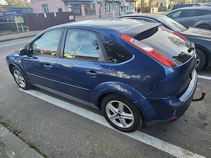 Ford Focus Ford Focus 2007 Hatchback 1.6 Diesel 90CP fara DPF  - imagine 6