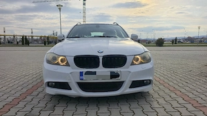 Vând sau schimb BMW e91 M Pack automat 2009  - imagine 2