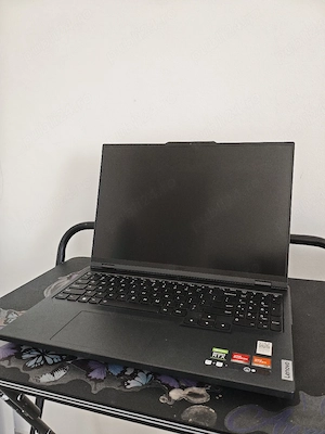 Vand laptop Lenovo Legion Pro 5 Ryzen 7 7745HX  16gb ddr5  ssd 512gb  rtx4070   2k 16'' garantie