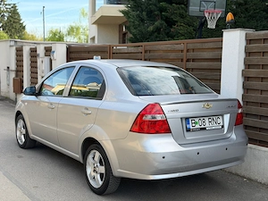 Chevrolet Aveo Model LT Climă Jante km 97.000Reali Motor 1.4 Benzină 100Cp Fab 2008 Primul Propietar - imagine 4
