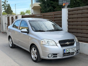Chevrolet Aveo Model LT Climă Jante km 97.000Reali Motor 1.4 Benzină 100Cp Fab 2008 Primul Propietar - imagine 2