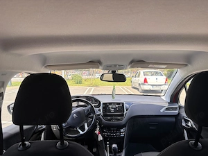 PEUGEOT 208, an fabricatie 2016, motor 1.6 BlueHDi, 100 CP. Masina are 100.200 km. - imagine 4