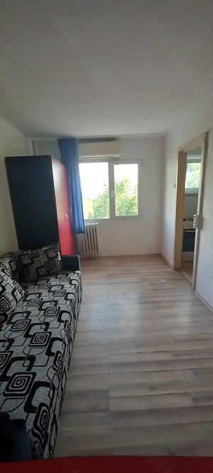 Garsoniera inchiriez in Drumul Taberei, mall Plaza, parc Moghioros