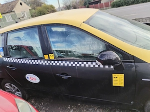 Renault Megane Scenic 3 1.5 diesel an fabricație 2015 - imagine 5