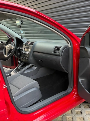 Volkswagen Golf 5  1.4MPI 80cp Euro 4   188.000KM - imagine 7