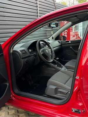 Volkswagen Golf 5  1.4MPI 80cp Euro 4   188.000KM - imagine 6
