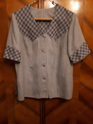 Bluză pentru femei confecționată din material textil,gri,coordonat  cu gri carouri 