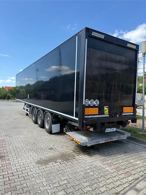 remorca box cu lift - imagine 3