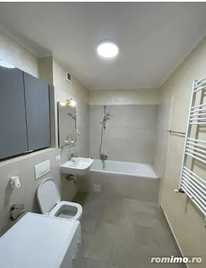 apartament cu 3 camere in zona Soarelui  - imagine 4