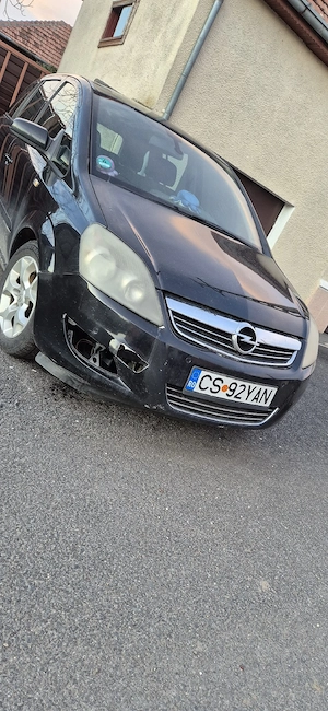 Opel Zafira  - imagine 5