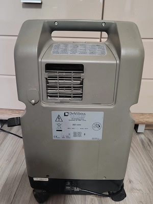 Concentrator oxigen portabil 