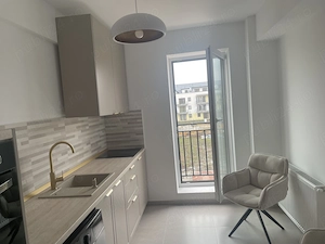 Închiriez apartament cu două camere NOU - imagine 2