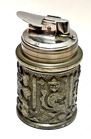 brichetă de masă Ronson din cositor făcută manual