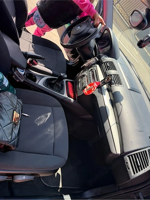 BMW seria 1 - imagine 6