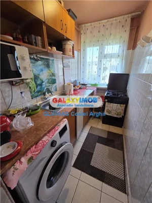 Vindem ap 2 cam SD , et 4, zona Kaufland Craiovei, mobilat - imagine 7