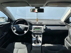 Passat B6 - 2.0tdi - 140 CP - BMP - 2006 - Clima - Pilot - Incalzire - Carlig - Computer - etc.. - imagine 2