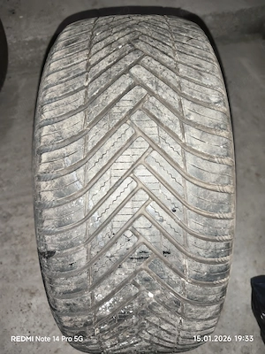 Anvelope 245/40/R19 all-season Hankook/Continental 