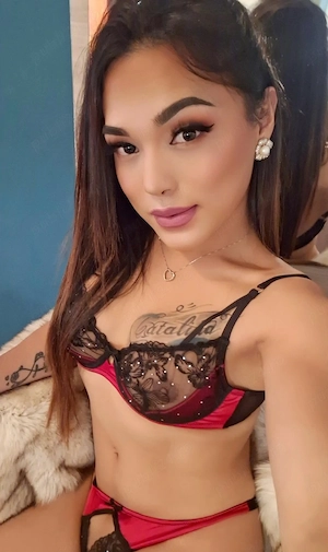 new transexuala noua in oras  - imagine 4