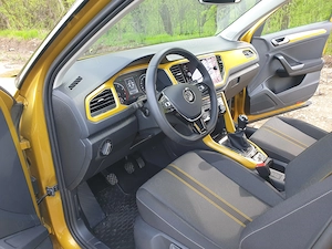 Vand Wv T-Roc Design 1.0 TSI, 115CP 85kW, 6, cu set jenti si cauciucuri iarna incluse - imagine 4