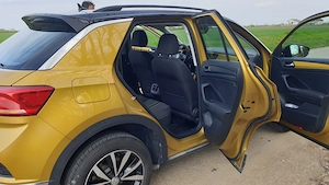 Vand Wv T-Roc Design 1.0 TSI, 115CP 85kW, 6, cu set jenti si cauciucuri iarna incluse - imagine 3