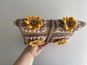 Husa carte, crosetata, patratul bunicii - imagine 2