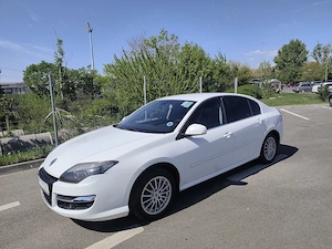 Renault Laguna III (3) Facelift 2011 - imagine 2