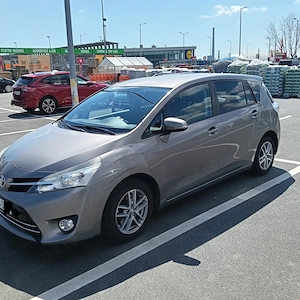 Vând mașină Toyota Verso  - imagine 8