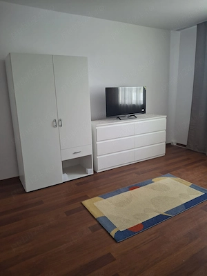 Inchiriez apartament cu 2 camere, Precista - imagine 4