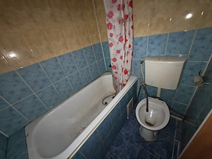 Vând garsonieră  - imagine 8