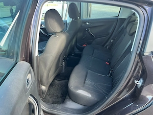 Autoturism Peugeot - imagine 3