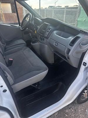 Opel vivaro 2.0 2012 - imagine 5