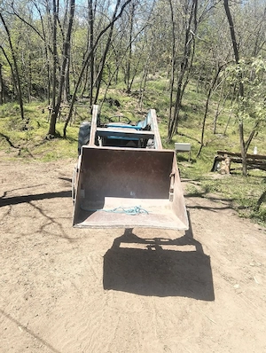 Vând tractor  - imagine 5