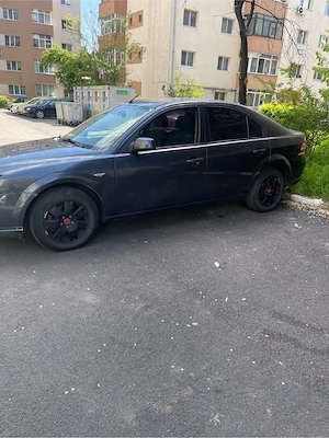 Ford Mondeo - imagine 4