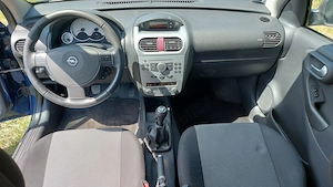 Opel Corsa 1,2 An 2006 Climatronic  - imagine 9