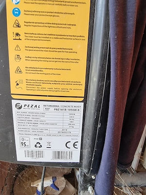 Betoniera Pezal 180L