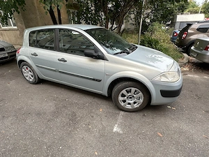 Renault Megane II Hatchback  - imagine 4