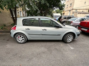 Renault Megane II Hatchback  - imagine 3