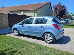 Opel corsa an 2009 benzina 1.2 klima 108000 km carte service  - imagine 6