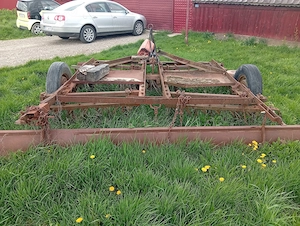 Disc tractor  - imagine 2