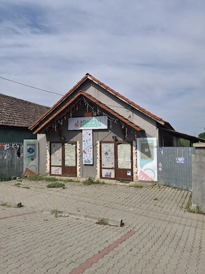 Casa sau spatiu comercial central in Siria