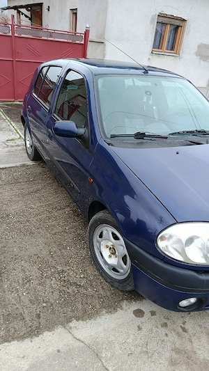 Renault Clio 1, 2 benzina.  2001 - imagine 3