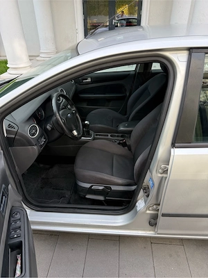 2006 Ford Focus 1.6 TDCI masina buna fiscal - imagine 8