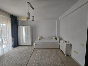 Închiriez Garsonieră decomandata spațioasă,  mobilată, Militari Residence   la 2 min de  Lidl - imagine 2