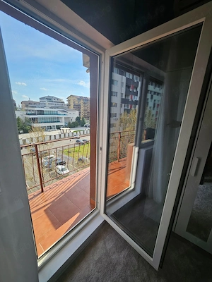 Închiriez Garsonieră decomandata spațioasă,  mobilată, Militari Residence   la 2 min de  Lidl - imagine 9