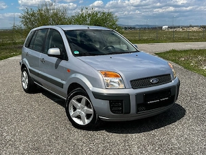 Ford Fusion 2011    1.4 benzina Euro 5   Import Germania!