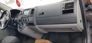  VW Caravelle 2013 | 2.0 TDI 143 CP | 4Motion (4x4) | Ideal Familie & Călătorii - imagine 8