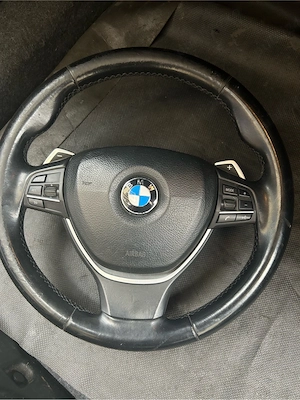 Volan BMW F10 / F11 cu padele + airbag – original