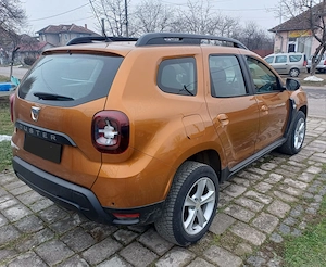 Dacia Duster 4 x 4 , motor 1.3 benzina  - imagine 4