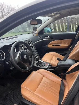 Vand Dezmembrez Alfa Romeo 159!